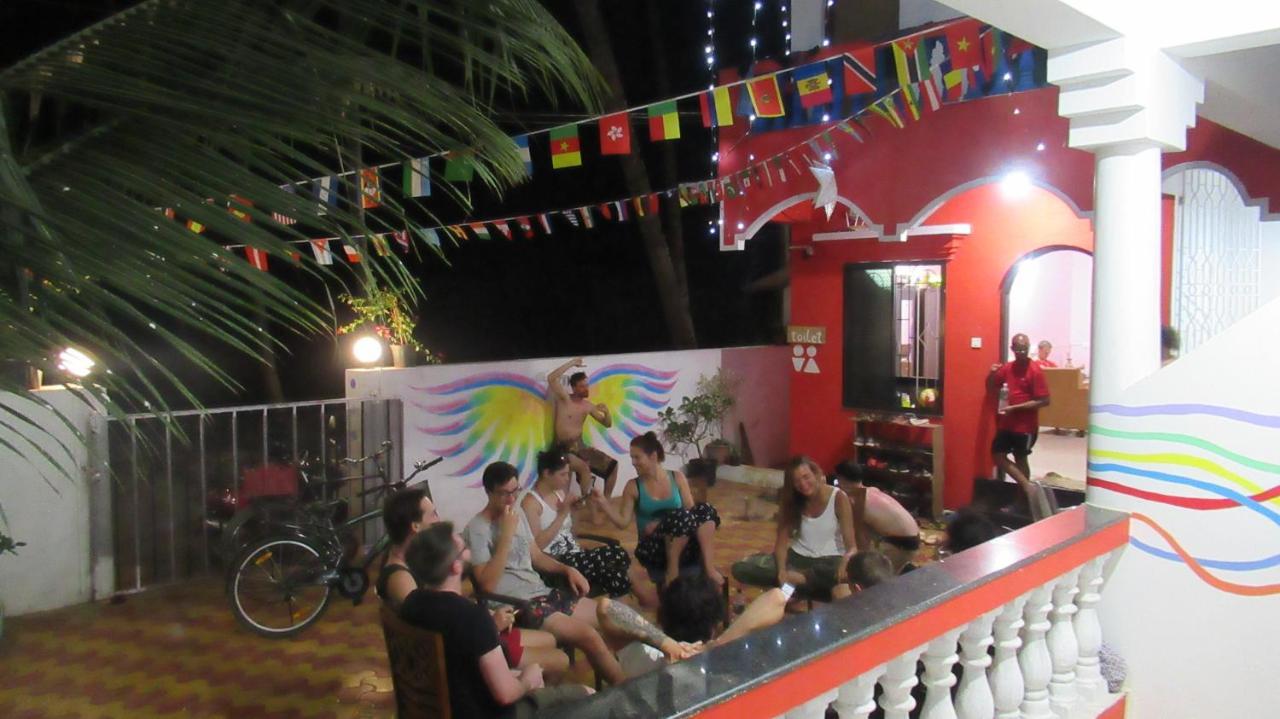 Rainbow Lining Hostels Palolem Exterior photo